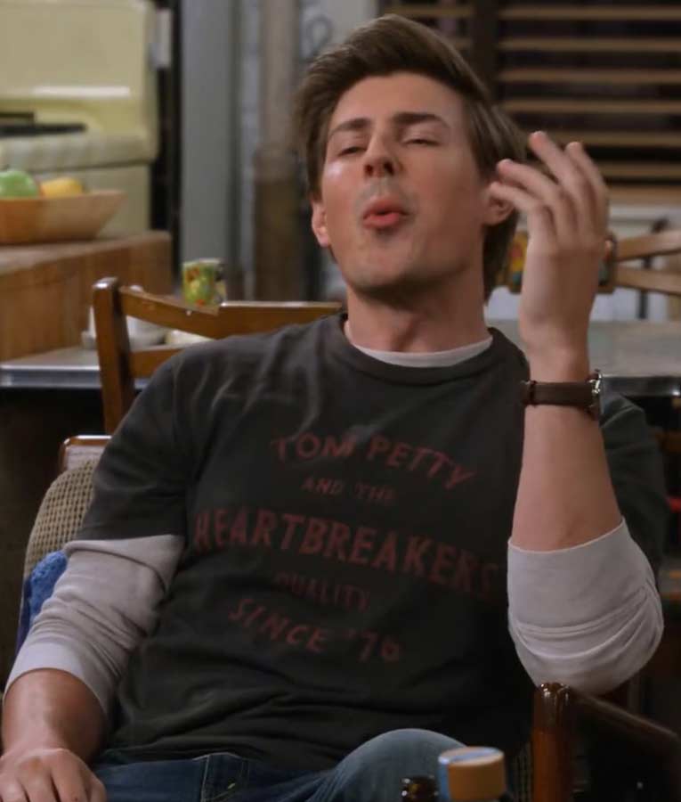 Christopher Lowell How I Met Your Father Season 2 Jesse Tom Petty And The Heartbreakers Quality Since 76 T-Shirt