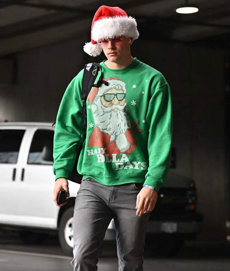office holidayスウェット Amazon.com: Ripple Junction The Office Dunder Mifflin Silent