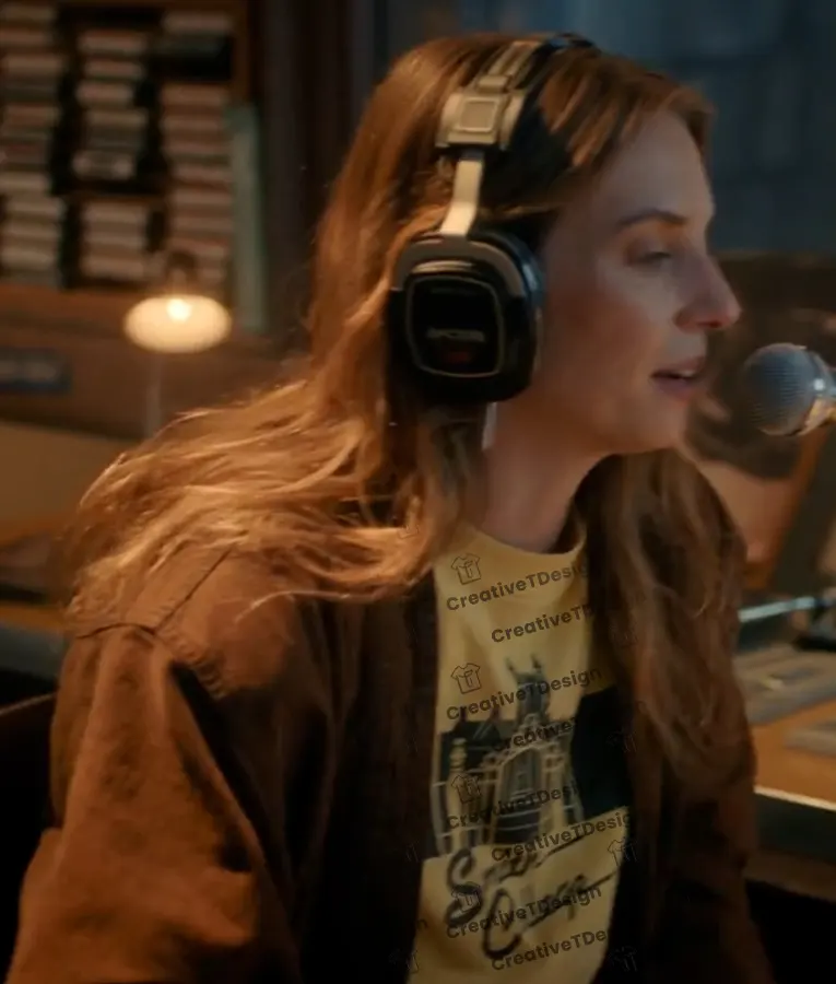 Maya Hawke Stranger Things Robin Buckley Smith College T-Shirt
