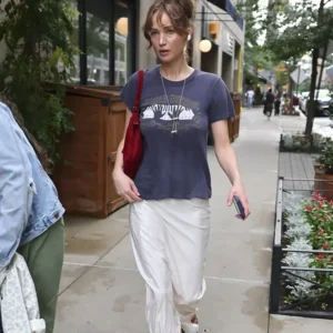 Jennifer Lawrence Stevie Wonder Piano Hands T-Shirt